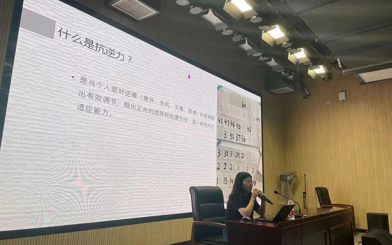 龙城董玉娣中学